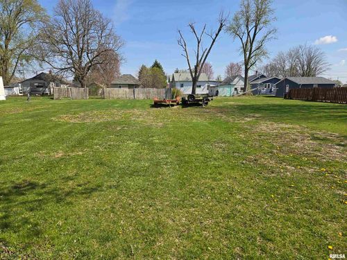 309 E Chestnut St, Mt Sterling, IL, 62353-1603 | Card Image