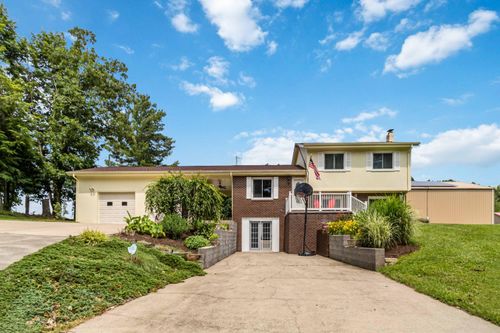 494 Topton Road, London, KY, 40744 | Card Image