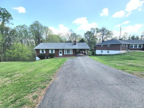 520 Winston Ridge Road, Lynchburg, VA, 24501 | Card Image