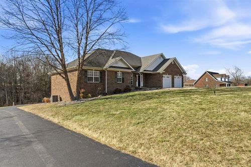 886 Megan Ln, Glasgow, KY, 42141-7644 | Card Image