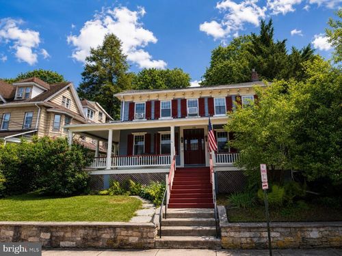 138 W Logan St, BELLEFONTE, PA, 16823-1933 | Card Image
