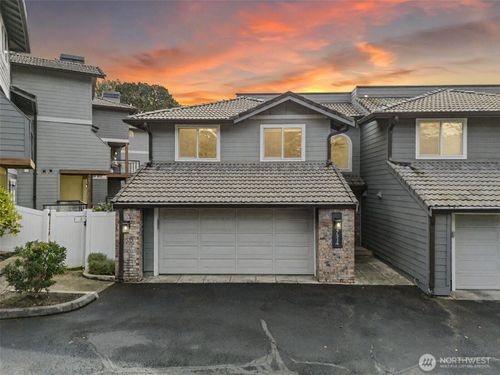 7314 Steilacoom Blvd Sw, Lakewood, WA, 98499-1977 | Card Image