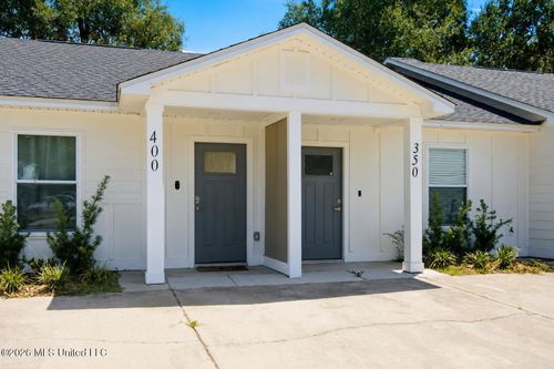 400 Westbury Glen Ln, Gulfport, MS, 39507-3704 | Card Image