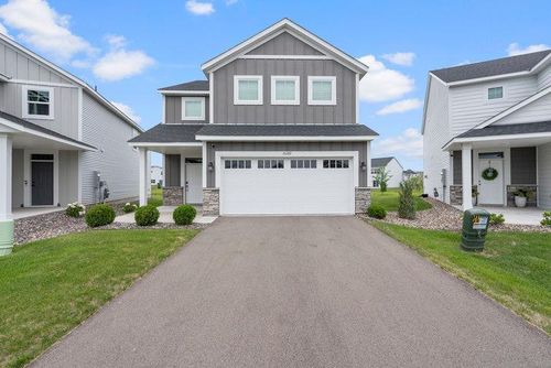 10269 Goodview Cir S, Cottage Grove, MN, 55016-6069 | Card Image