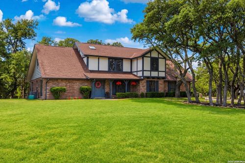 28417 Royal Ascot Dr, Fair Oaks Ranch, TX, 78015-4640 | Card Image