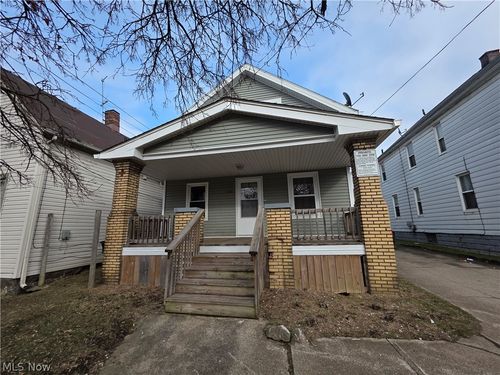 3703 E 63rd St, Cleveland, OH, 44105-1332 | Card Image