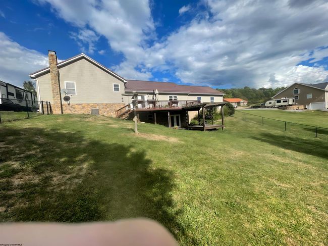 490 Deer Creek Ln, House other with 3 bedrooms, 3 bathrooms and 3 parking in Buckhannon WV | Image 44