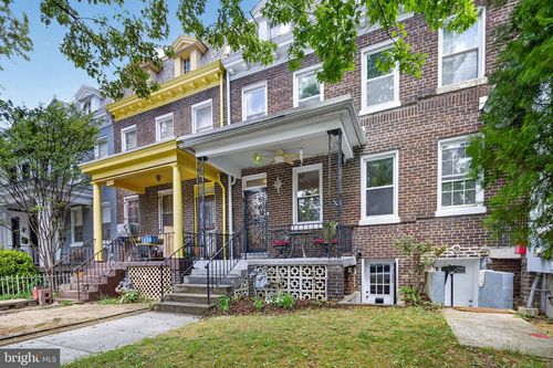 527 Shepherd St Nw, WASHINGTON, DC, 20011-5912 | Card Image