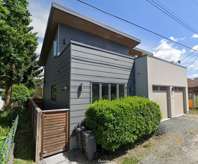 1628 E 21 St Avenue, Townhouse with 3 bedrooms, 2 bathrooms and 1 parking in Vancouver BC | Image 2