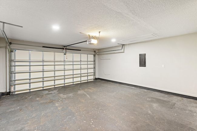 Garage | Image 43