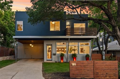 303 W Annie St, Austin, TX, 78704-4211 | Card Image