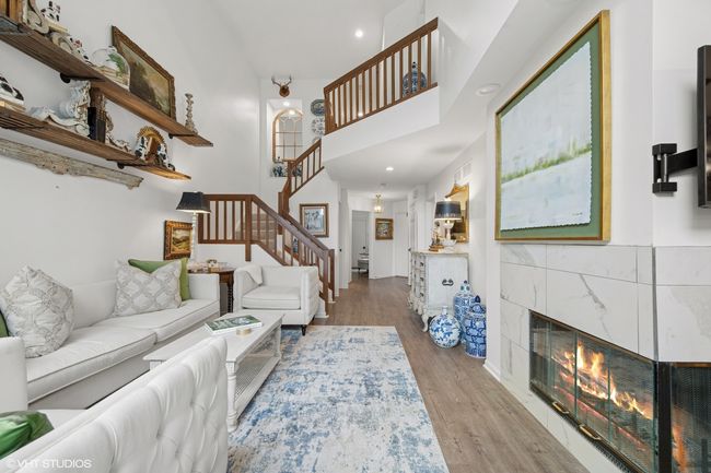 1025 - 982 Longmeadow Ct, Townhouse with 3 bedrooms, 4 bathrooms and 2 parking in Lake Barrington IL | Image 12