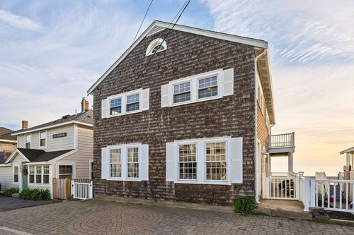 204 Foster Ave, Marshfield, MA, 02050-3818 | Card Image