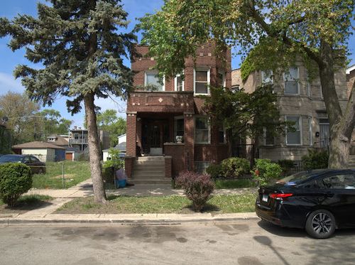 8546 S Sangamon St, Chicago, IL, 60620-3214 | Card Image