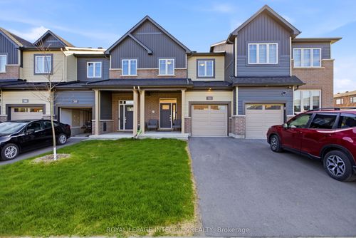 502 Pl Bundoran, Ottawa, ON, K2J7C9 | Card Image