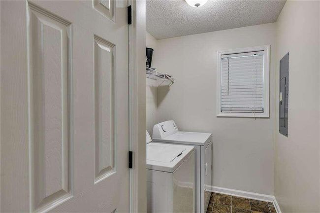 77 Old Brock Rd, House other with 3 bedrooms, 2 bathrooms and 4 parking in rockmart GA | Image 14