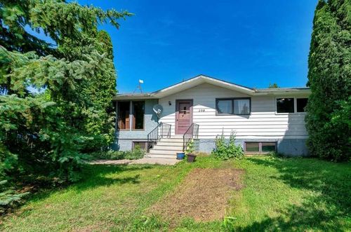 208 Railway Avenue, Veteran, AB, T0C2S0 | Card Image