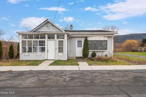 132 S South Main St. Street, Schoharie, NY, 12035 | Card Image