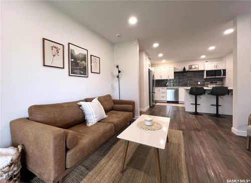 307-306 Perkins St, Estevan, SK, S4A2K1 | Card Image