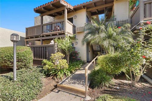 q02-1345 Cabrillo Park Dr, Santa Ana, CA, 92701-3151 | Card Image