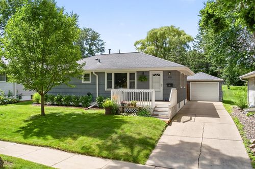2531 13th Ave Nw, Rochester, MN, 55901-7770 | Card Image