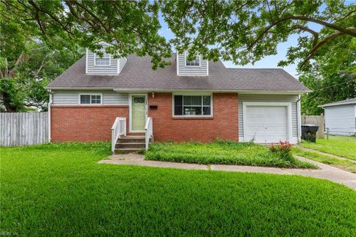 4733 Westgrove Rd, Virginia Beach, VA, 23455-5415 | Card Image