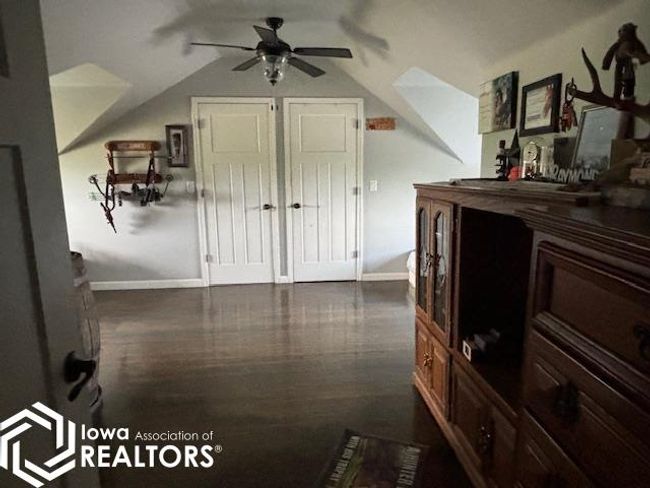 20170 Highway 2, Home with 5 bedrooms, 4 bathrooms and null parking in Bloomfield IA | Image 25