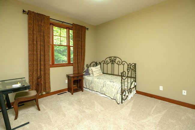 Upper level Bedroom | Image 30