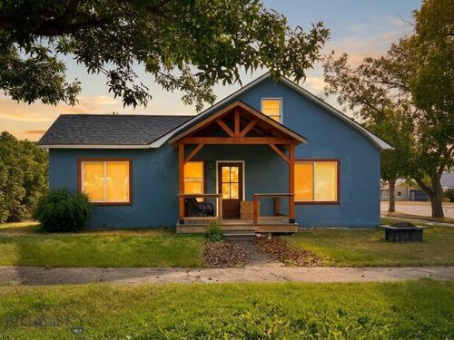 202 Busha St, Big Timber, MT, 59011-7859 | Card Image