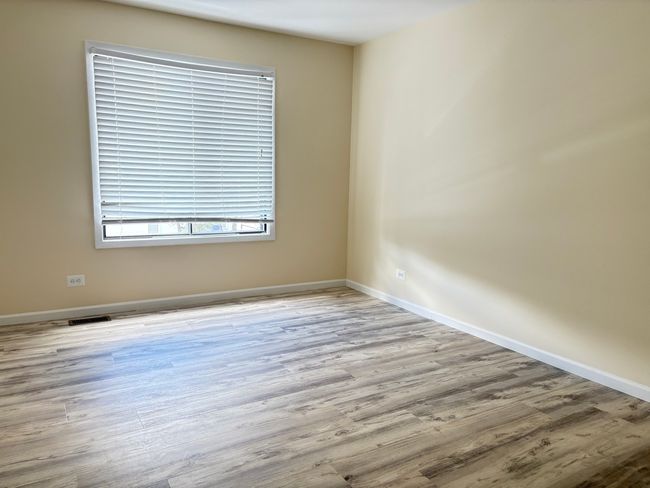 481 - 481 Tyler Ct, Townhouse with 2 bedrooms, 1 bathrooms and 1 parking in Vernon Hills IL | Image 6