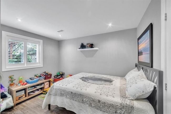 84 Doctor Moore Crt, House other with 3 bedrooms, 2 bathrooms and 5 parking in Acton ON | Image 24