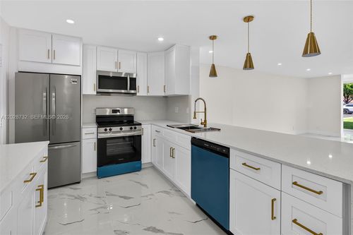 102-201 Se 11th Ter, Dania Beach, FL, 33004-4433 | Card Image