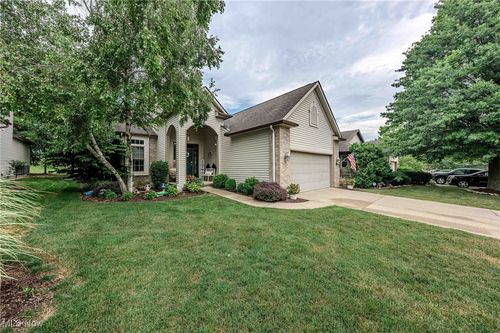 6254 Hollow Ln, Medina, OH, 44256-7866 | Card Image