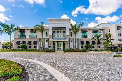 apt-201-9375 W Commercial Blvd, Sunrise, FL, 33351-4400 | Card Image