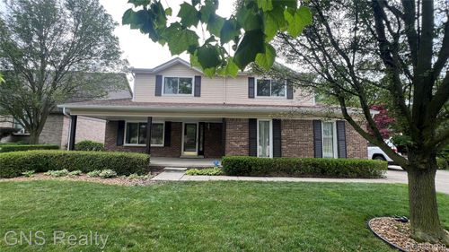 40739 Ruggero St, Clinton Twp, MI, 48038-4148 | Card Image