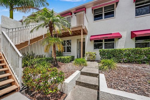102-1400 Water View Dr W, Largo, FL, 33771-6402 | Card Image