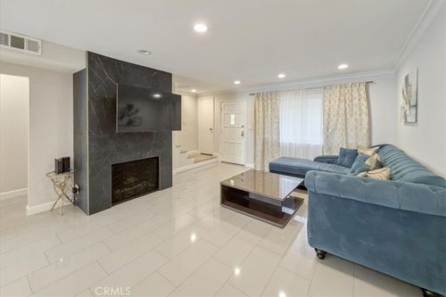 2-1156 San Rafael Ave, Glendale, CA, 91202-2450 | Card Image