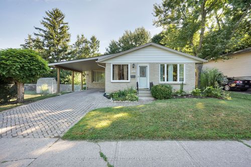 1592 Aldersbrook Rd, London, ON, N6G2Z3 | Card Image