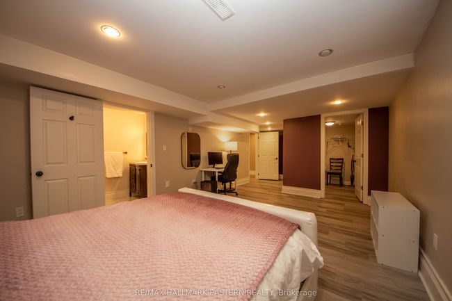1740 Waddell Ave, House other with 4 bedrooms, 5 bathrooms and 4 parking in Peterborough ON | Image 28