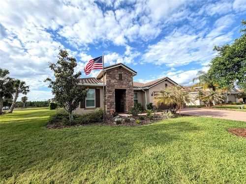 611 San Raphael Street, Poinciana, FL, 34759 | Card Image