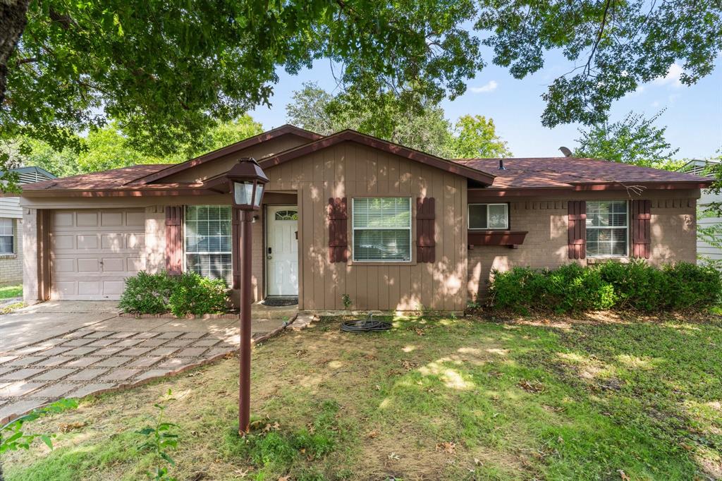 Fairmeadows Cir, Duncanville, TX 75116