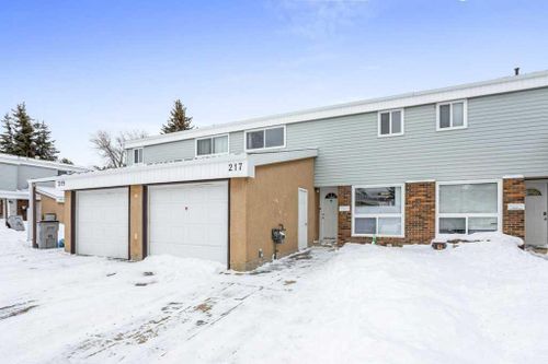 217 Grandin Villge, St. Albert, AB, T8N2J3 | Card Image
