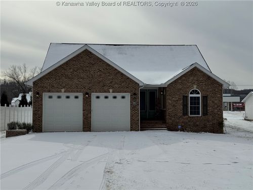 218 Ivywood St, Eleanor, WV, 25070 | Card Image