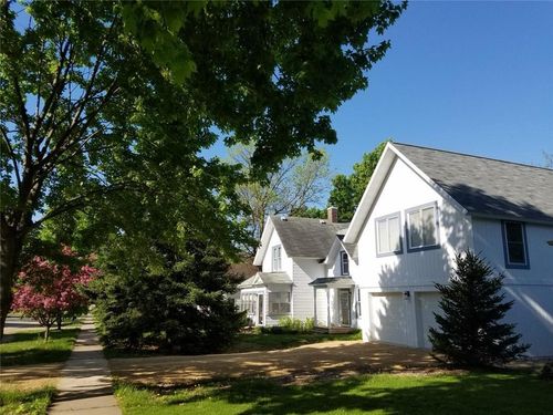 412 Main St, Pepin, WI, 54759-9634 | Card Image