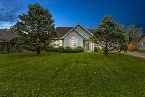 204 Dressage Ct, Frankfort, KY, 40601 | Card Image