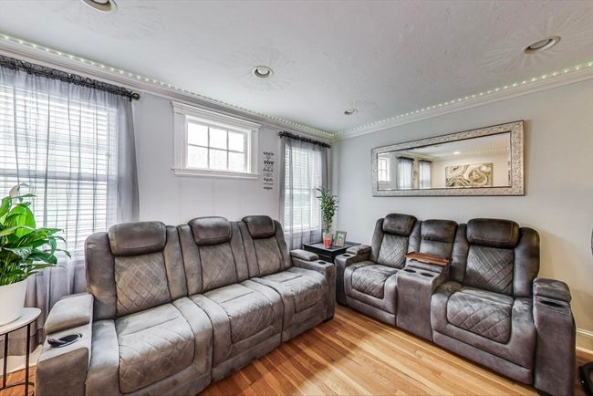 APT-3 - 15 Ronan St, Condo with 4 bedrooms, 2 bathrooms and null parking in Boston MA | Image 8
