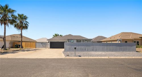 15705 Escapade St, Corpus Christi, TX, 78418-6440 | Card Image