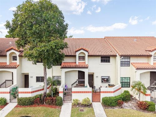 404-404 Republic Ct, Deerfield Beach, FL, 33442-9143 | Card Image