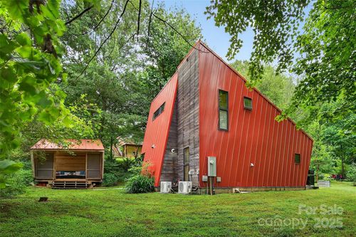 450 Lakey Gap Rd, Black Mountain, NC, 28711-8702 | Card Image