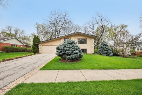 236 Monument Ave, Barrington, IL, 60010-4231 | Card Image